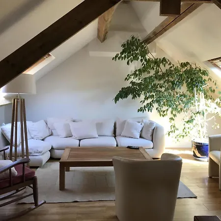 Apartment - Ein-zimmer-wohnung In Der Naehe Von Straenden *